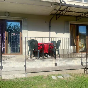 Apartment House 2021, Dongo